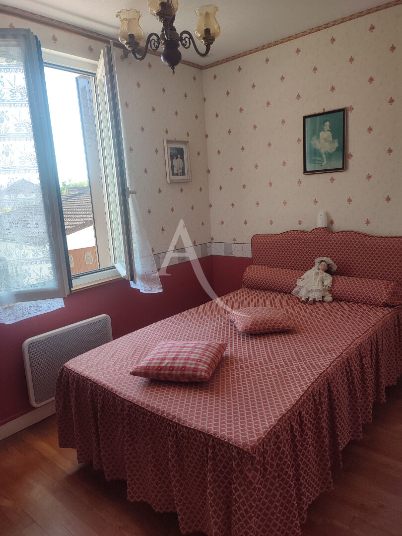 Photo Maison dans quartier calme proche commerces. image 2/6