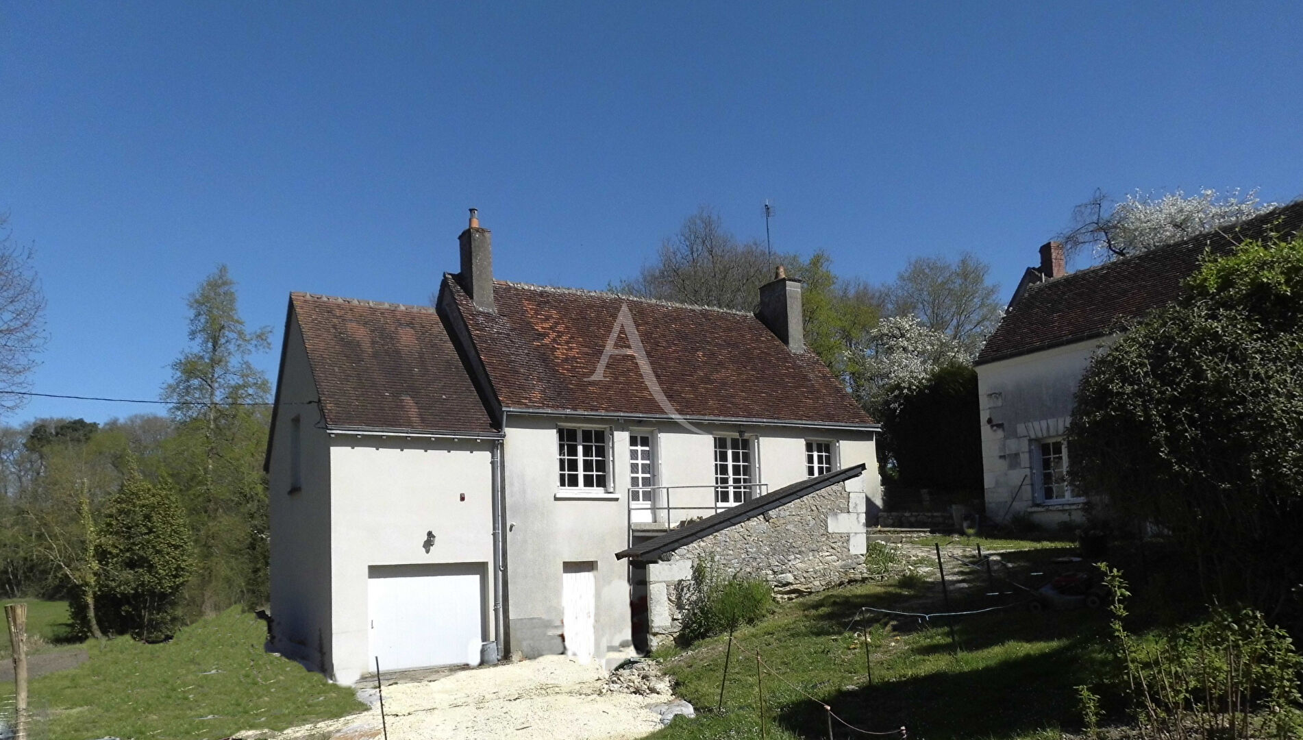 Agence immobilière de 
 L'Adresse  CABINET PAUTOUT - L'ADRESSE LA VALLÉE DU CHER - BLÉRÉ 
