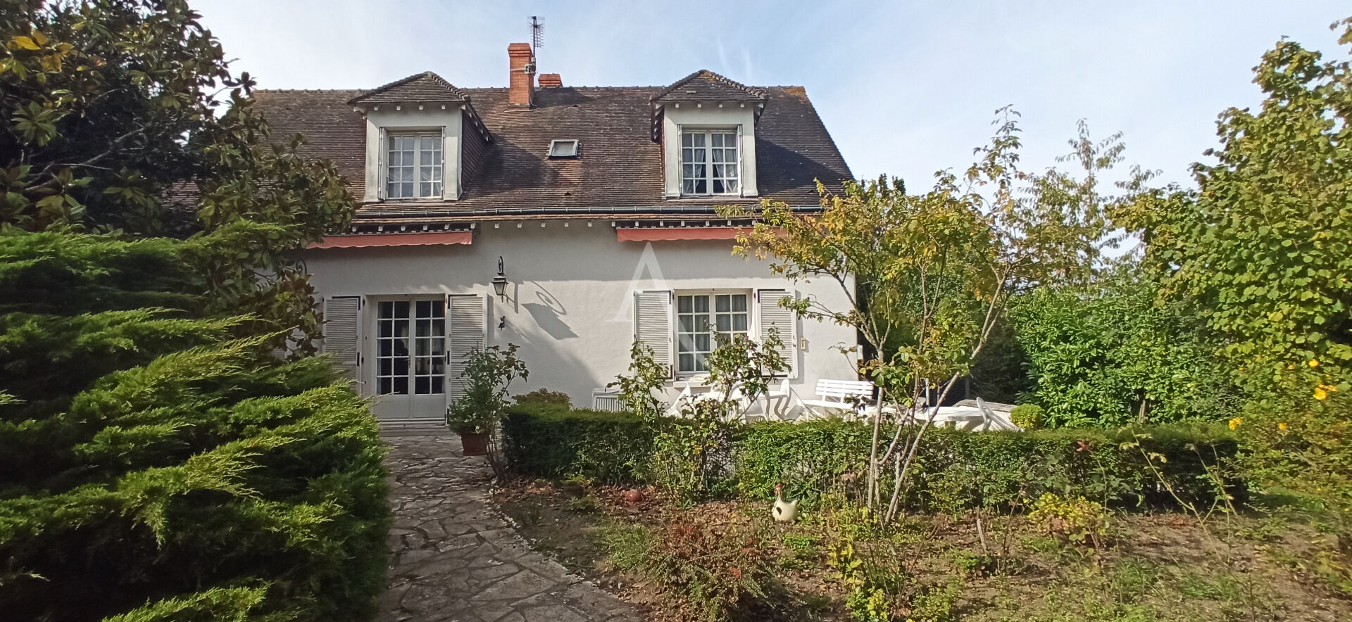 MAISON À VENDRE  À  ST AIGNAN SUR CHER