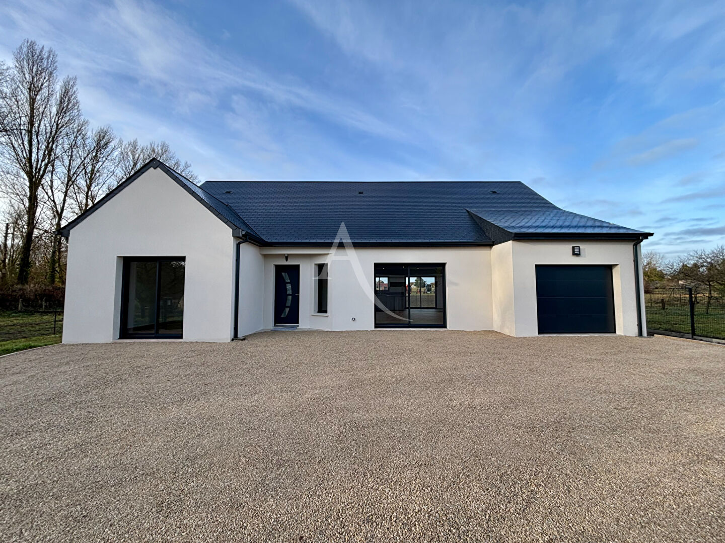 Agence immobilière de l'Adresse Contres