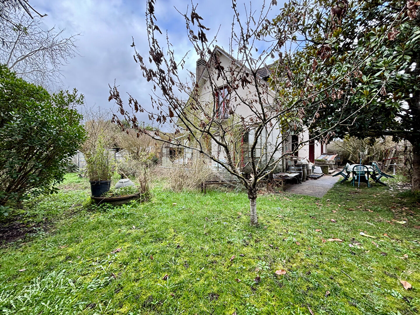 Agence immobilière de l'Adresse Contres