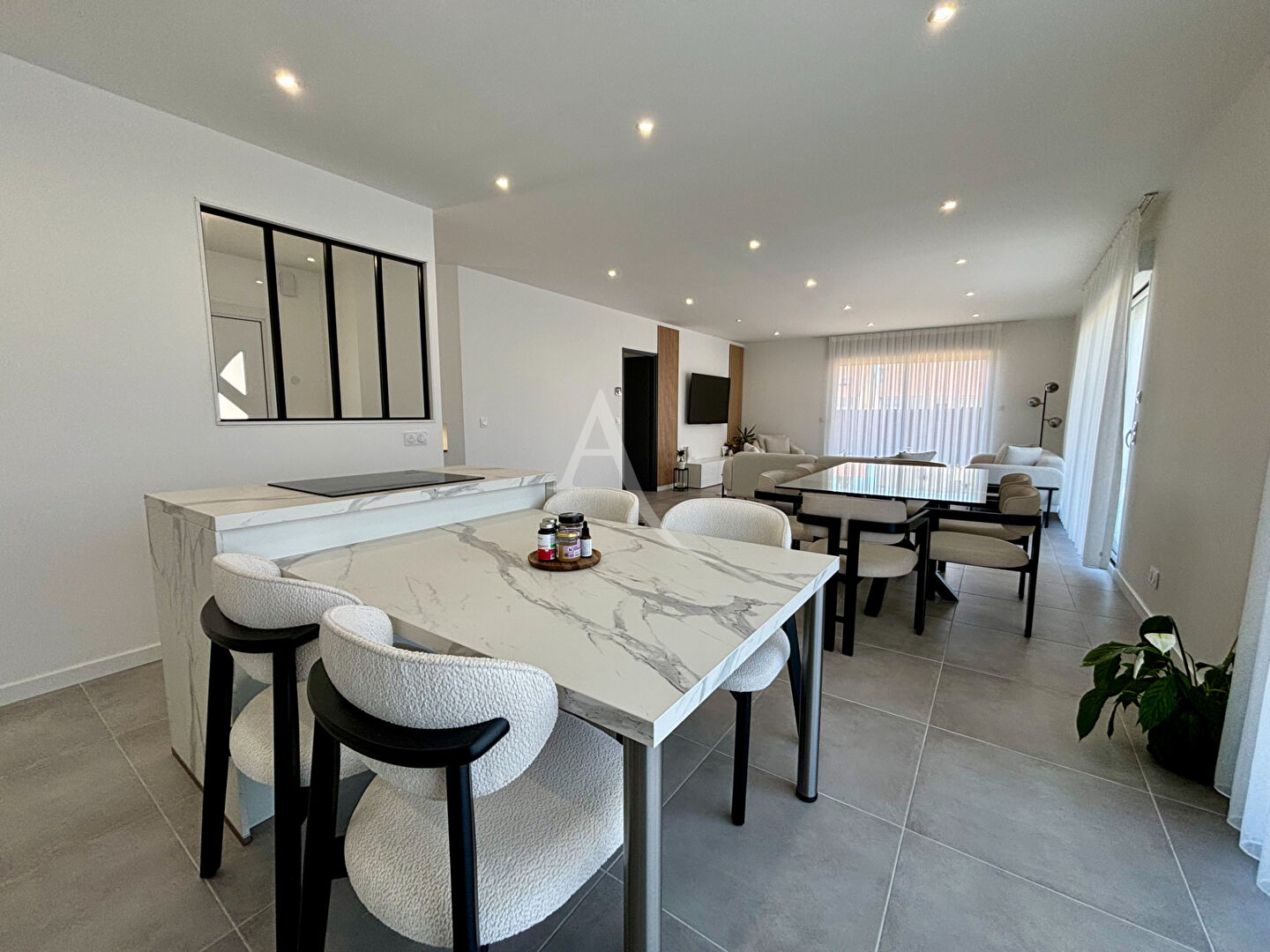 Photo Maison de plain pied récente image 1/6