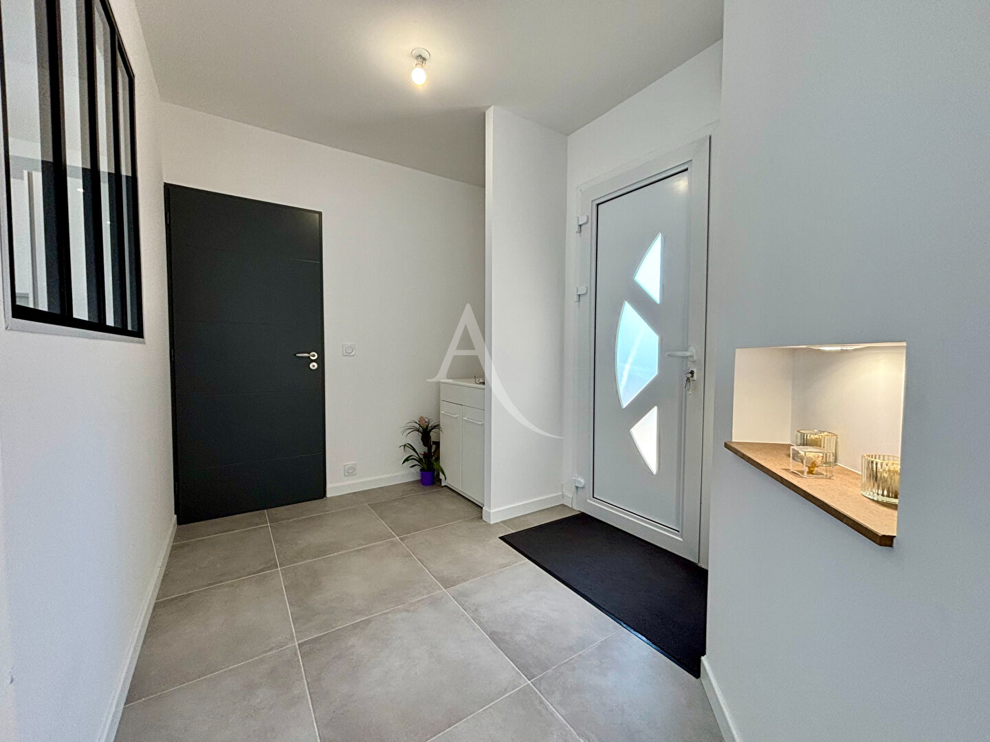 Photo Maison de plain pied récente image 2/6