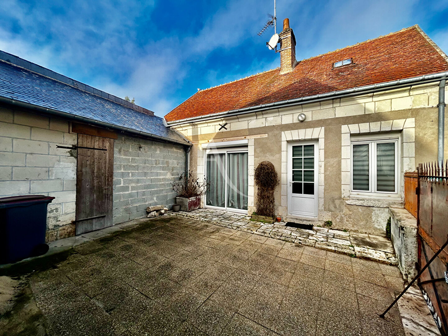 Agence immobilière de L'Adresse  CABINET PAUTOUT
