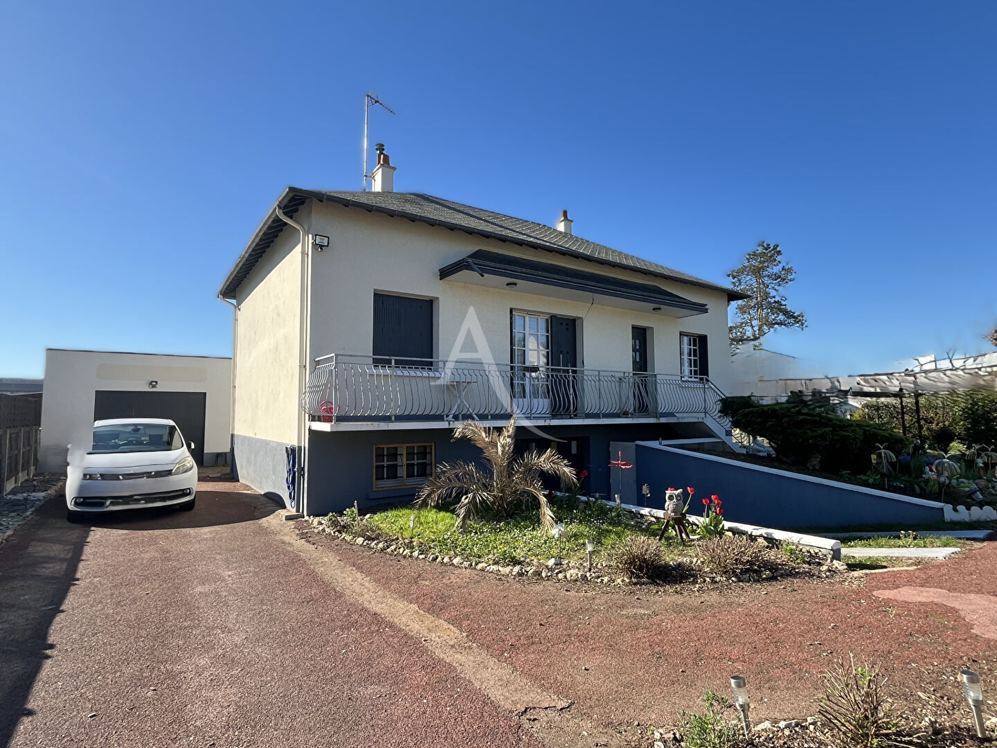 Agence immobilière de L'Adresse  CABINET PAUTOUT - L'ADRESSE VINEUIL IMMOBILIER