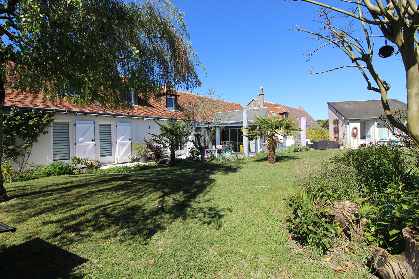 Agence immobilière de 
 L'Adresse  CABINET PAUTOUT - L'ADRESSE LA VALLÉE DU CHER - BLÉRÉ 
