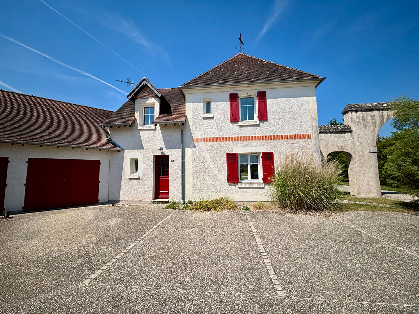 Agence immobilière de l'Adresse Contres
