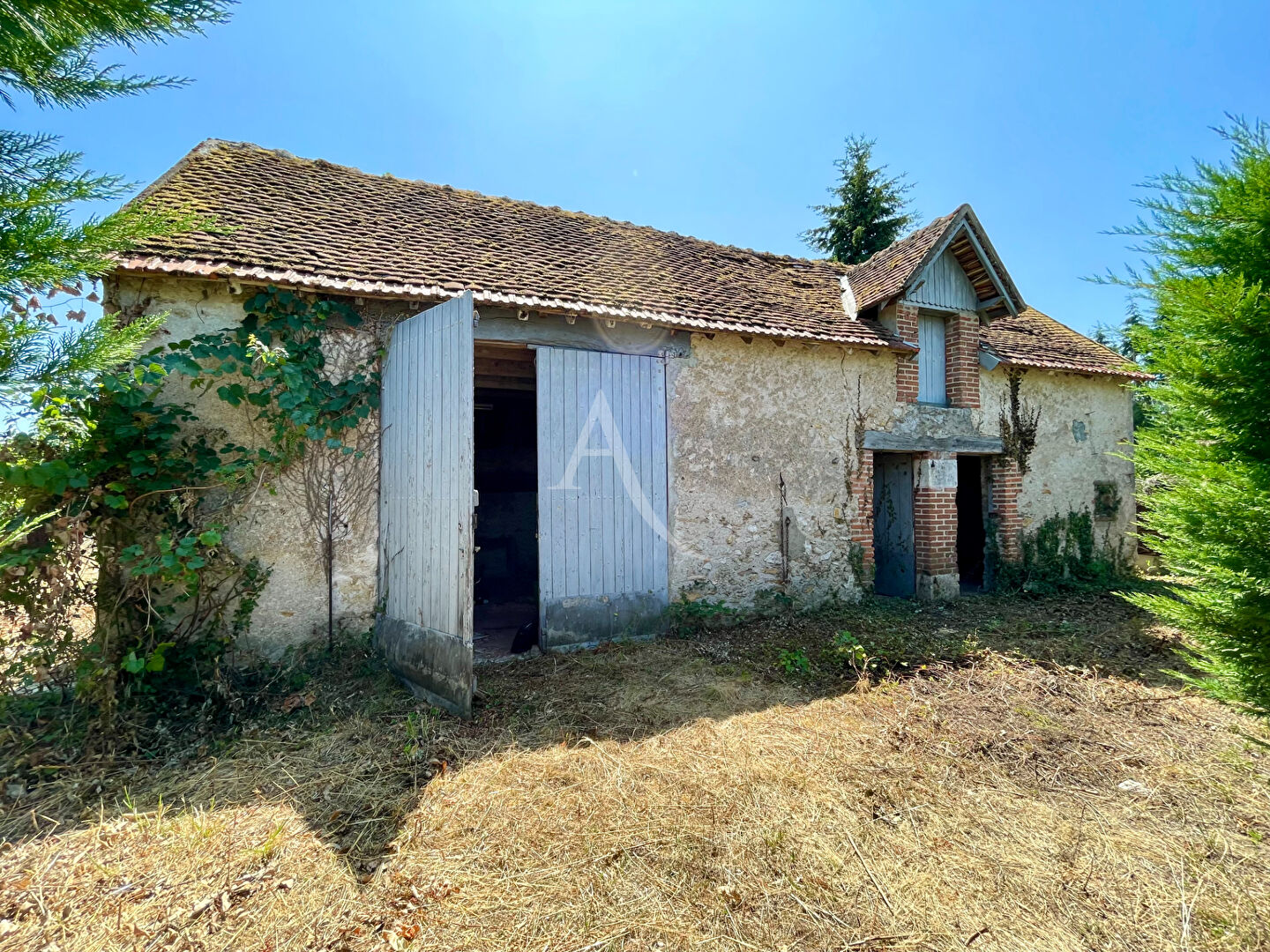 Agence immobilière de l'Adresse Contres