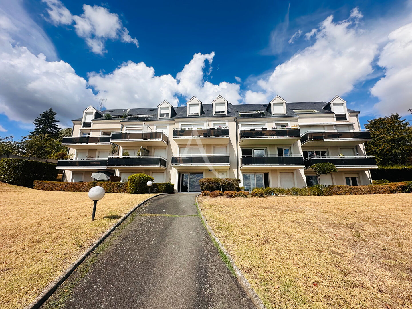 Agence immobilière de L'Adresse  CABINET PAUTOUT - L'ADRESSE CABINET PAUTOUT - Blois