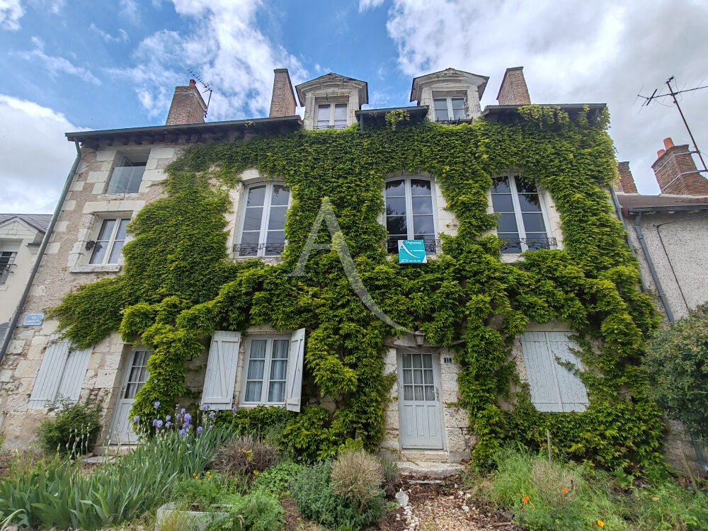 Maison de caractère 12 pièces 279 m2 Cande sur Beuvron.