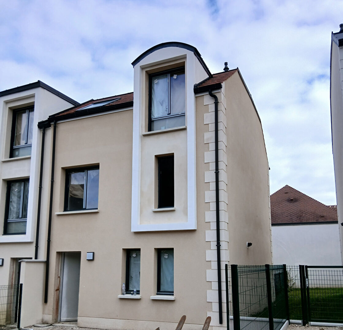 Agence immobilière de HABITAT CONSULTING - L'ADRESSE Roissy-en-Brie
