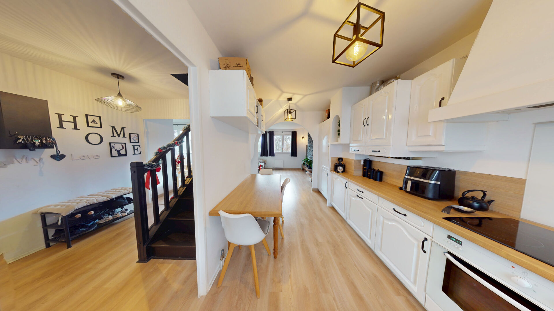 Agence immobilière de L'ADRESSE ROISSY - HABITAT CONSULTING