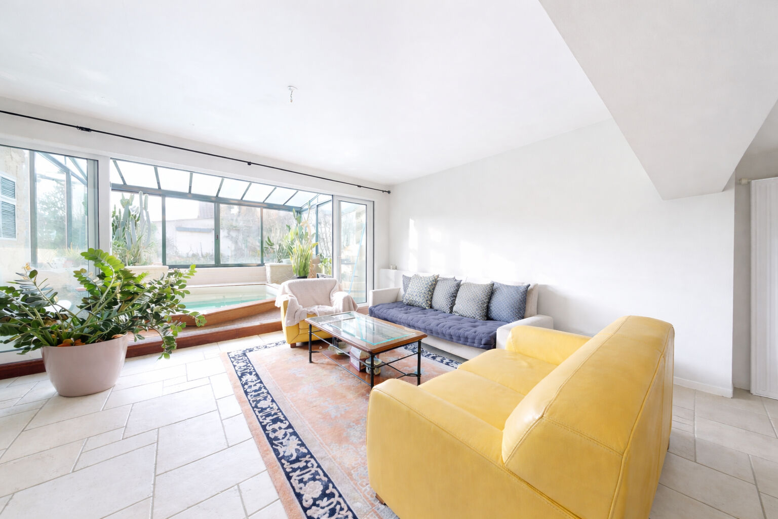 Agence immobilière de L'ADRESSE ROISSY - HABITAT CONSULTING