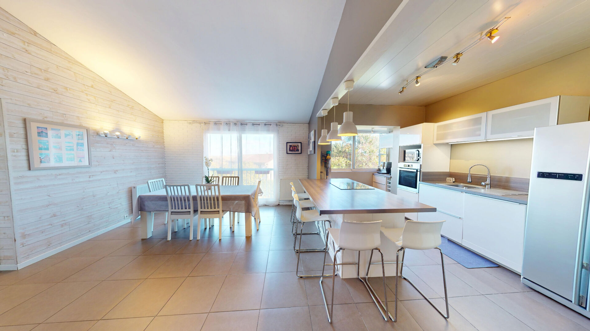 Agence immobilière de HABITAT CONSULTING - L'ADRESSE Roissy-en-Brie