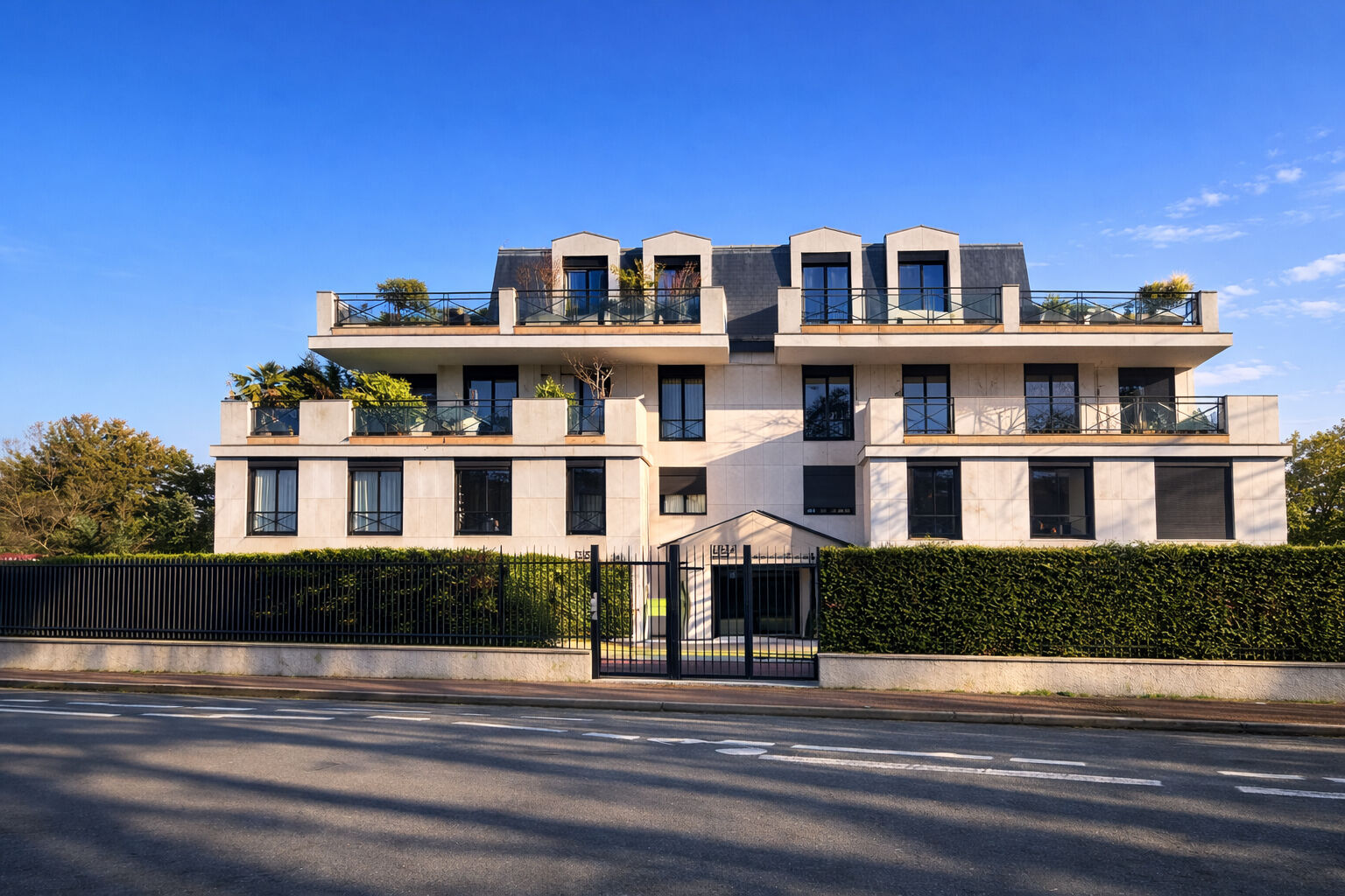 Agence immobilière de HABITAT CONSULTING - L'ADRESSE Roissy-en-Brie