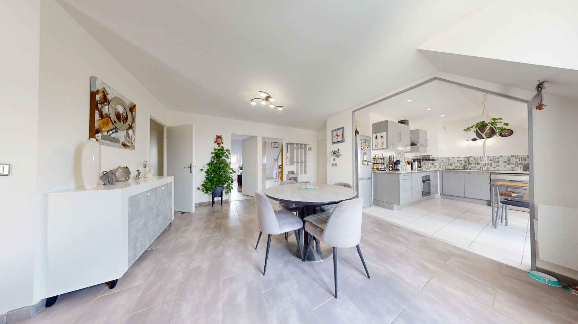 Agence immobilière de HABITAT CONSULTING - L'ADRESSE Roissy-en-Brie