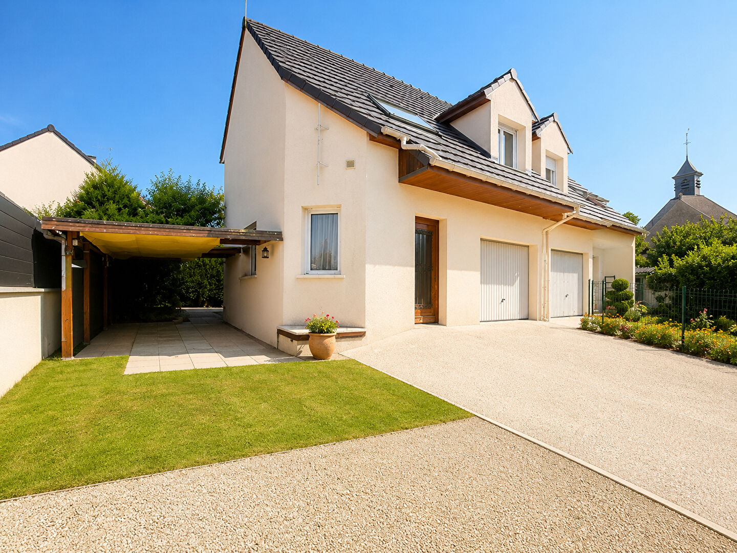 Agence immobilière de L'ADRESSE ROISSY - HABITAT CONSULTING