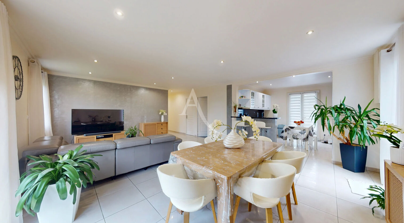 Agence immobilière de HABITAT CONSULTING - L'ADRESSE Roissy-en-Brie
