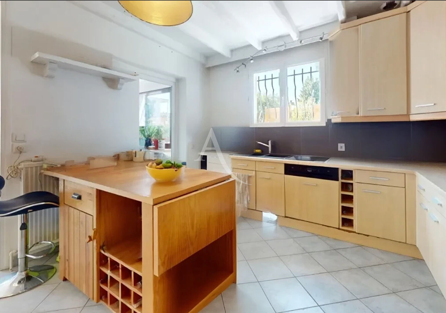 Photo Maison Champs Sur Marne 8 pièce(s) 207 m2 image 2/6