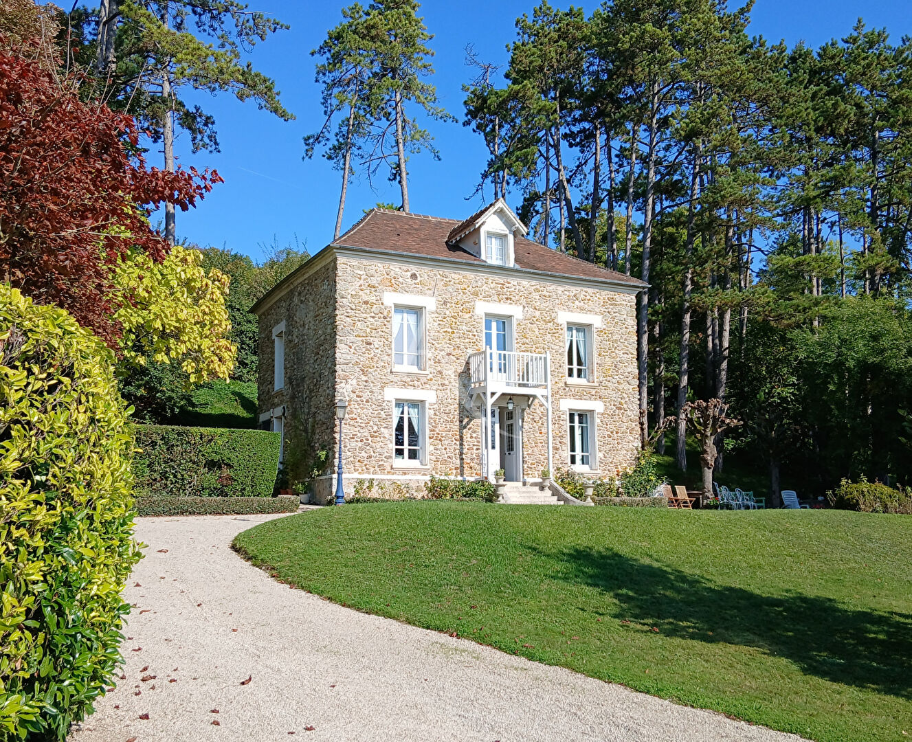 Agence immobilière de HABITAT CONSULTING - L'ADRESSE Roissy-en-Brie