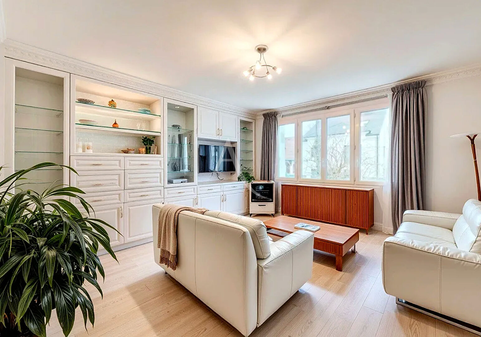 Agence immobilière de HABITAT CONSULTING - L'ADRESSE Roissy-en-Brie