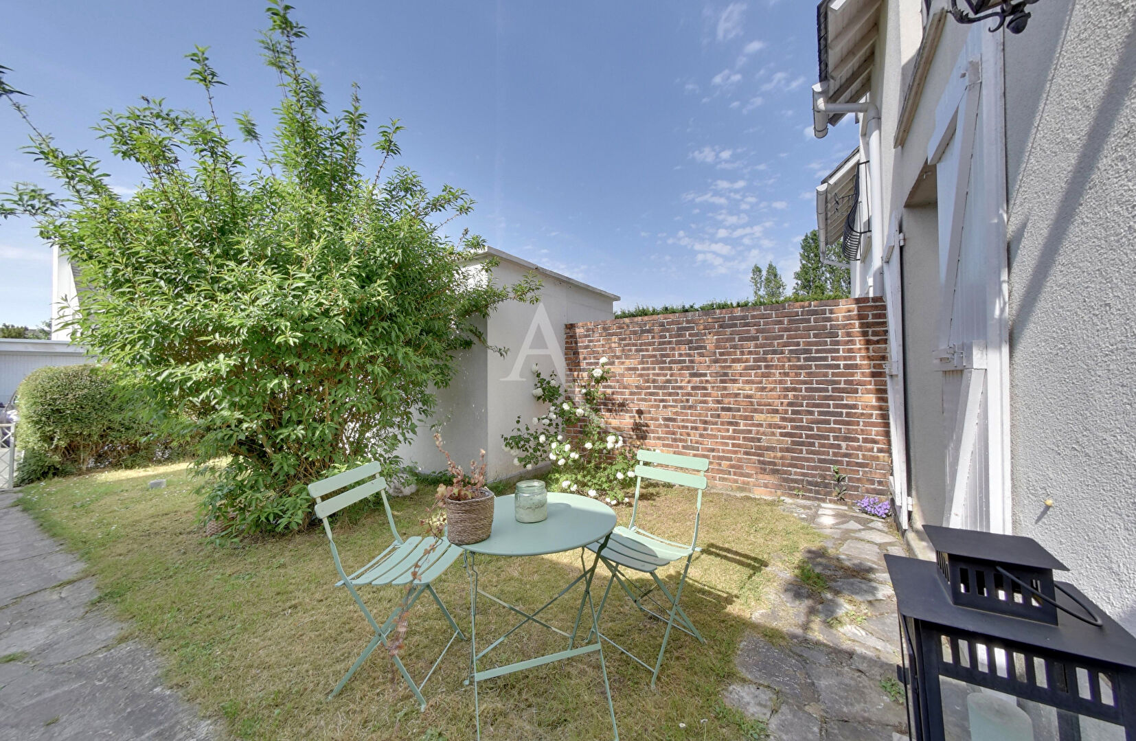 Agence immobilière de L'Adresse LATITUDE IMMOBILIER - LATITUDE IMMOBILIER - Agence de l'Eglise