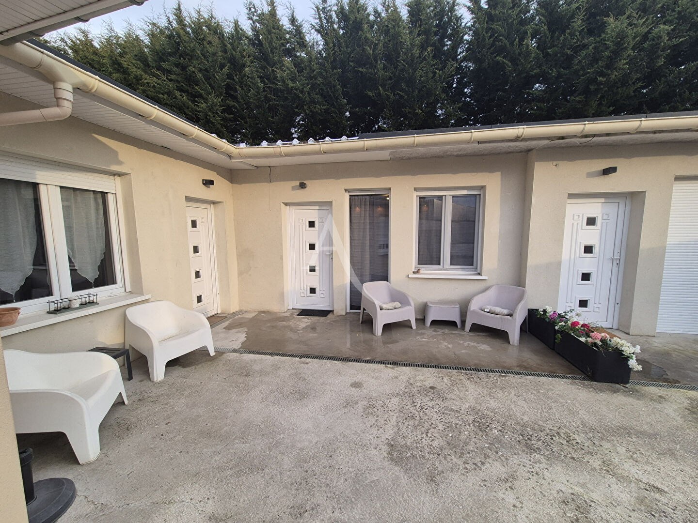 Agence immobilière de L'Adresse LATITUDE IMMOBILIER - LATITUDE IMMOBILIER - Agence de CHEVRY