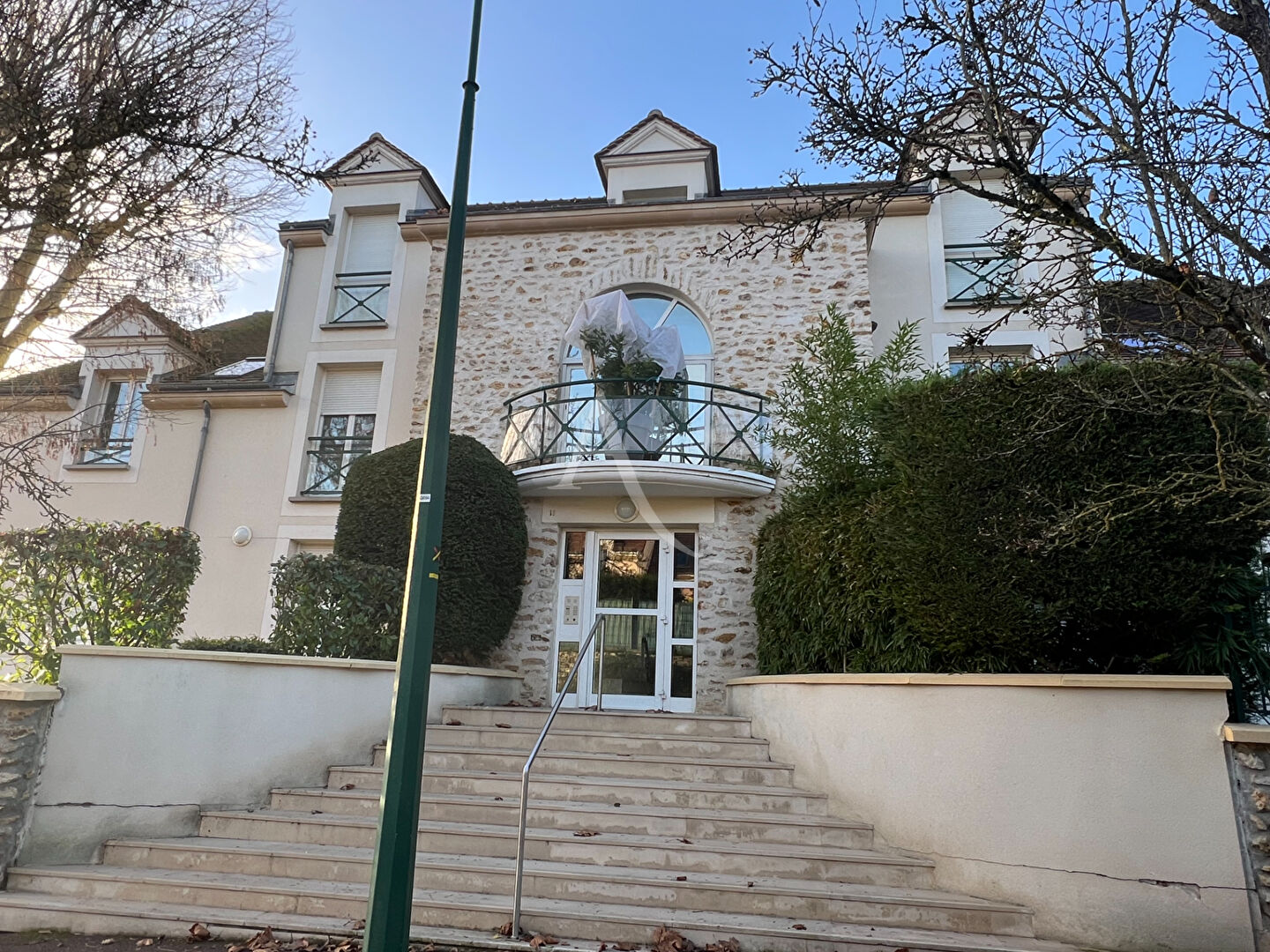 Agence immobilière de L'Adresse LATITUDE IMMOBILIER - LATITUDE IMMOBILIER - Agence de l'Eglise