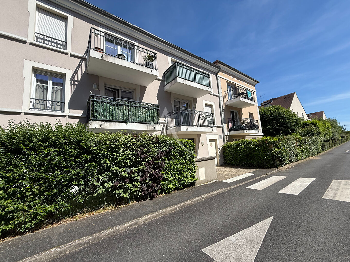 Agence immobilière de L'Adresse LATITUDE IMMOBILIER - LATITUDE IMMOBILIER - Agence de l'Eglise
