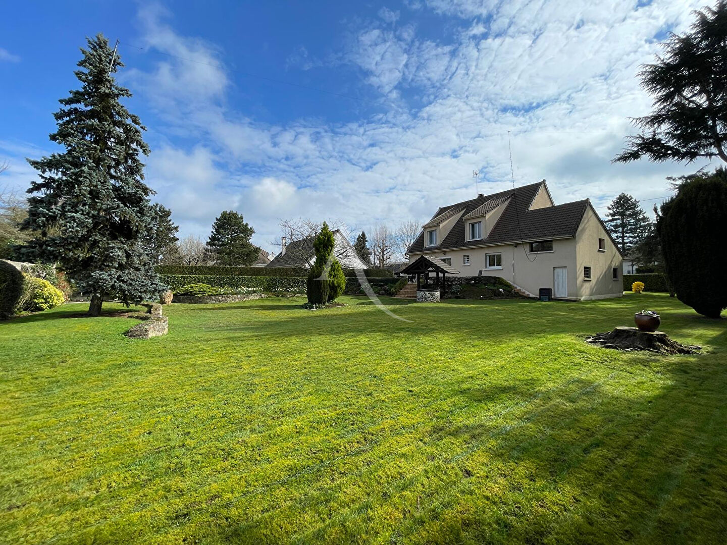 Agence immobilière de L'Adresse LATITUDE IMMOBILIER - LATITUDE IMMOBILIER - Agence de CHEVRY