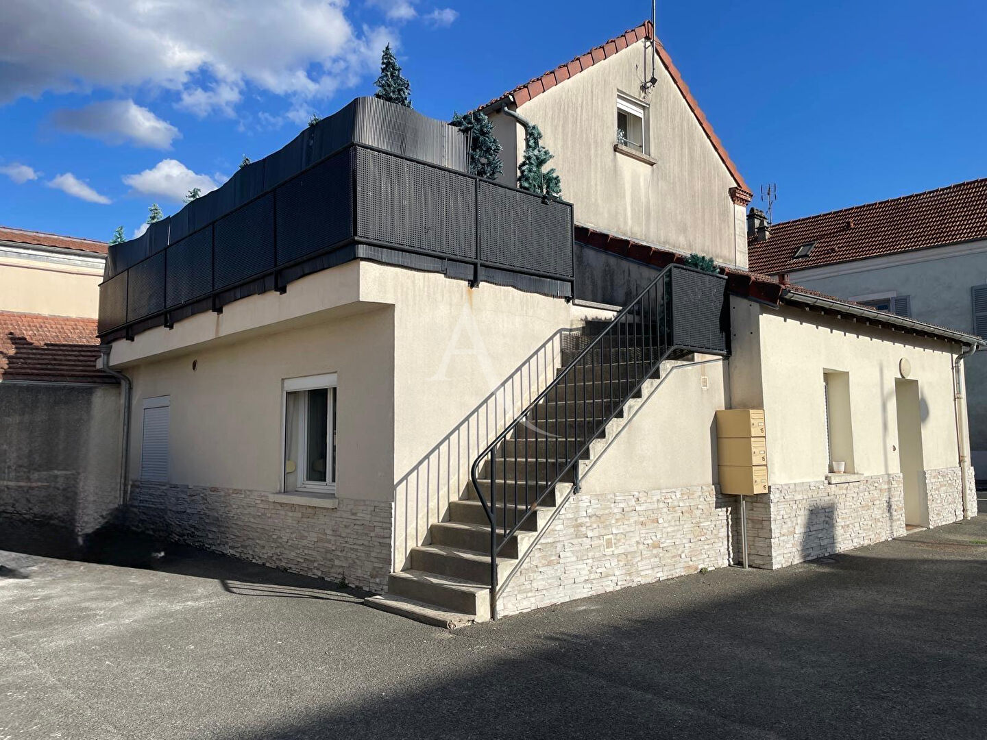 Agence immobilière de L'Adresse LATITUDE IMMOBILIER - LATITUDE IMMOBILIER - Agence de CHEVRY