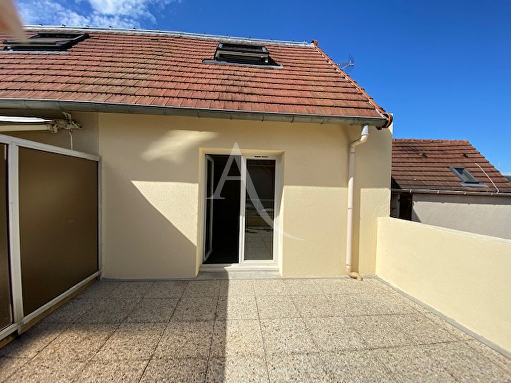 Appartement CHEVRY COSSIGNY 2 pièce(s) en duplex 40 m2 Disponible