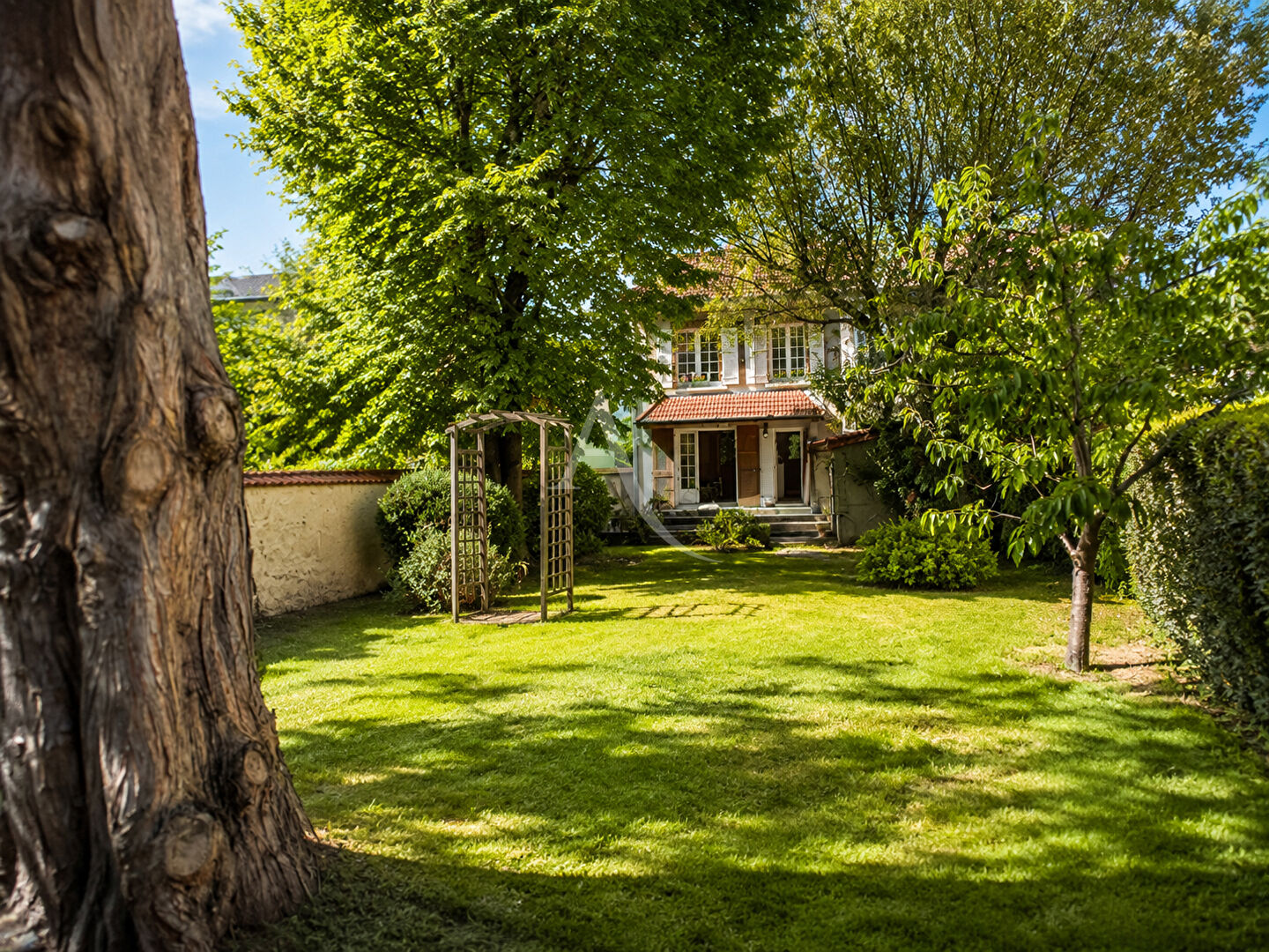 Agence immobilière de L'Adresse  FONTENAY - L'ADRESSE FONTENAY
