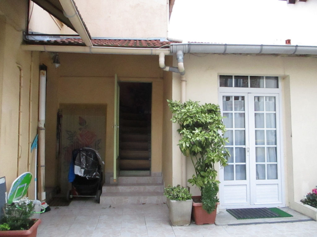 STUDIO Vide 20.12 m² ALFORTVILLE  Quartier des Fleurs