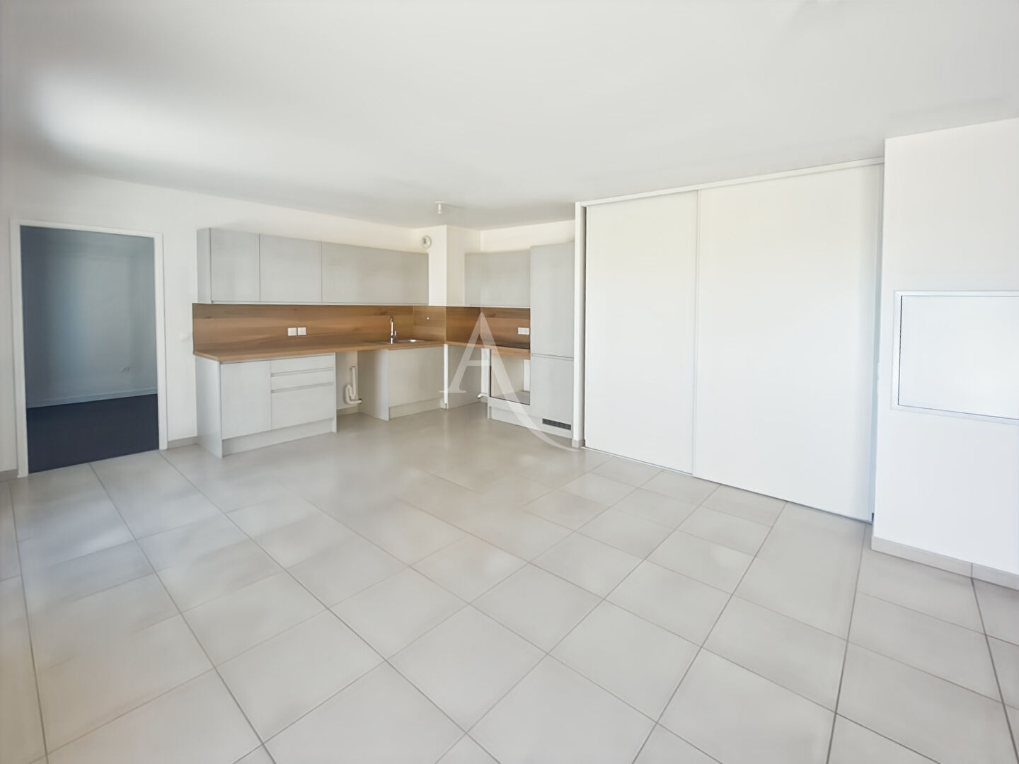 APPARTEMENT A LOUER T2 47.21M²  AUBERVILLIERS