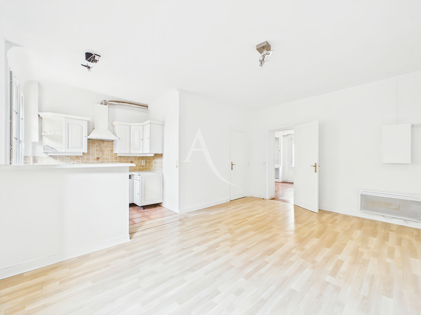 Photo Appartement Saint Maur Des Fosses 2 pièce(s) 44 m2 image 1/6