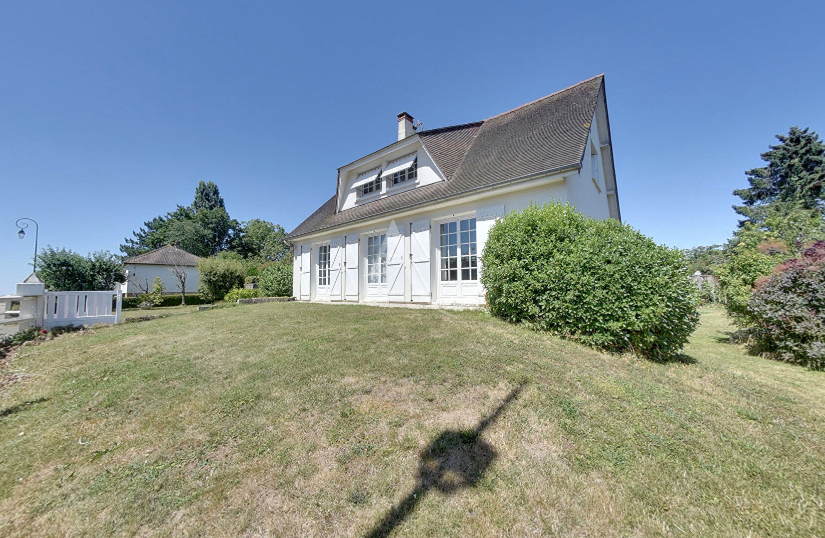 Agence immobilière de L'Adresse Pierre et Patrimoine - Evreux - Pierre et Patrimoine Evreux