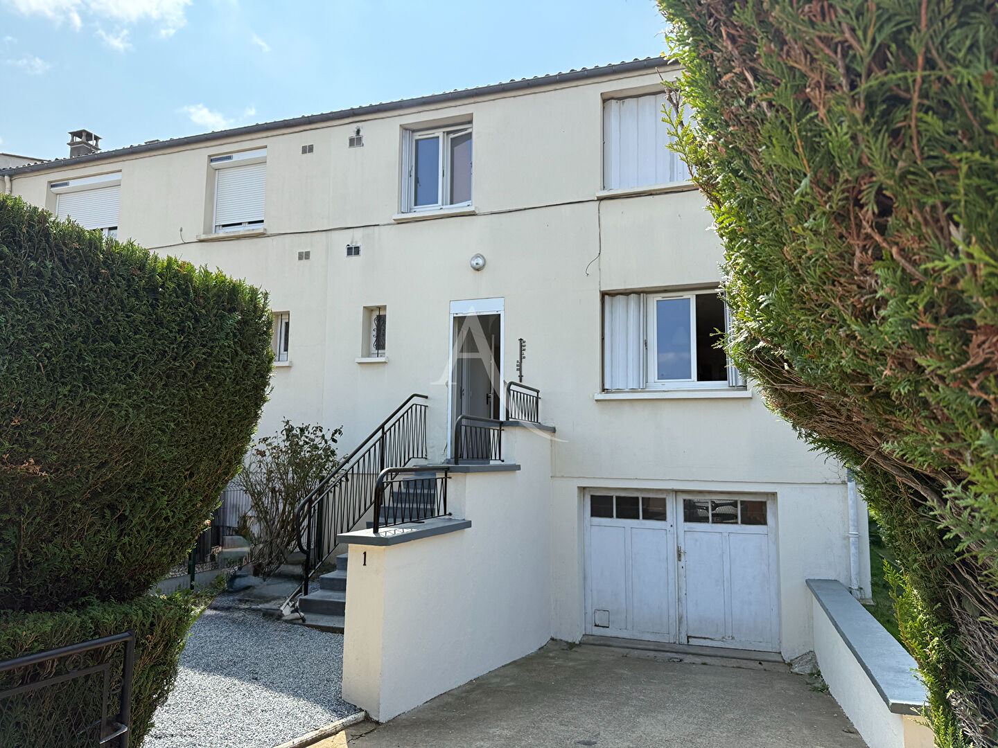 Agence immobilière de L'Adresse Pierre et Patrimoine - Evreux - Pierre et Patrimoine Evreux