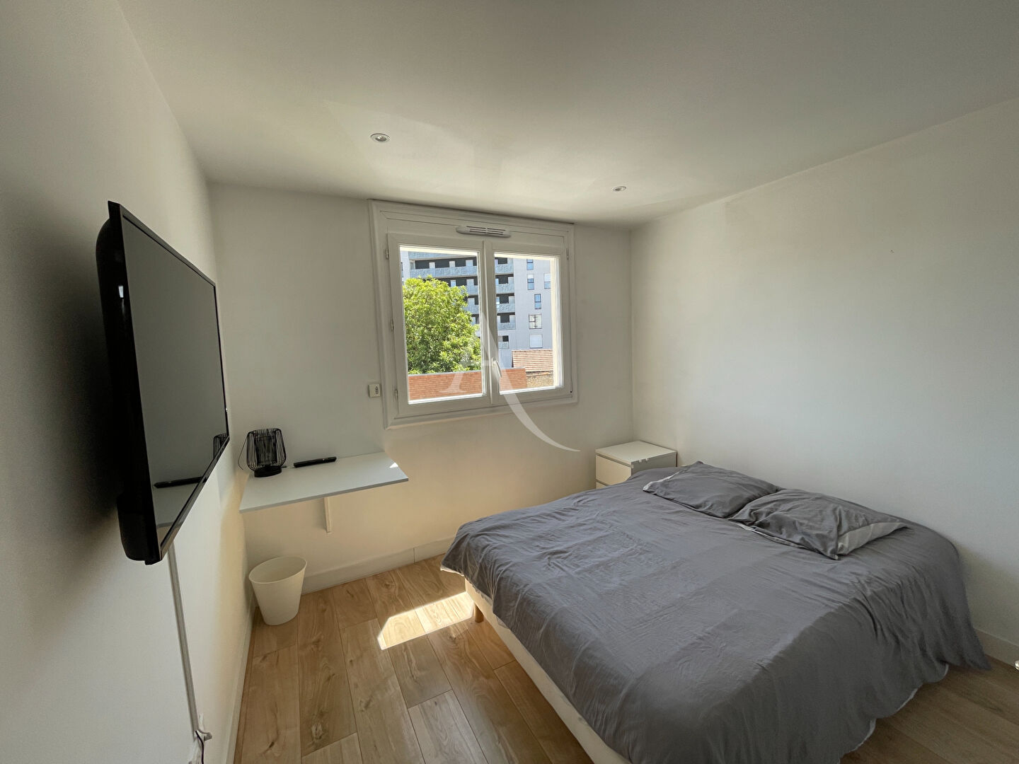 Agence immobilière de L'Adresse  AGENCE CAENNAISE - L'ADRESSE AGENCE CAENNAISE