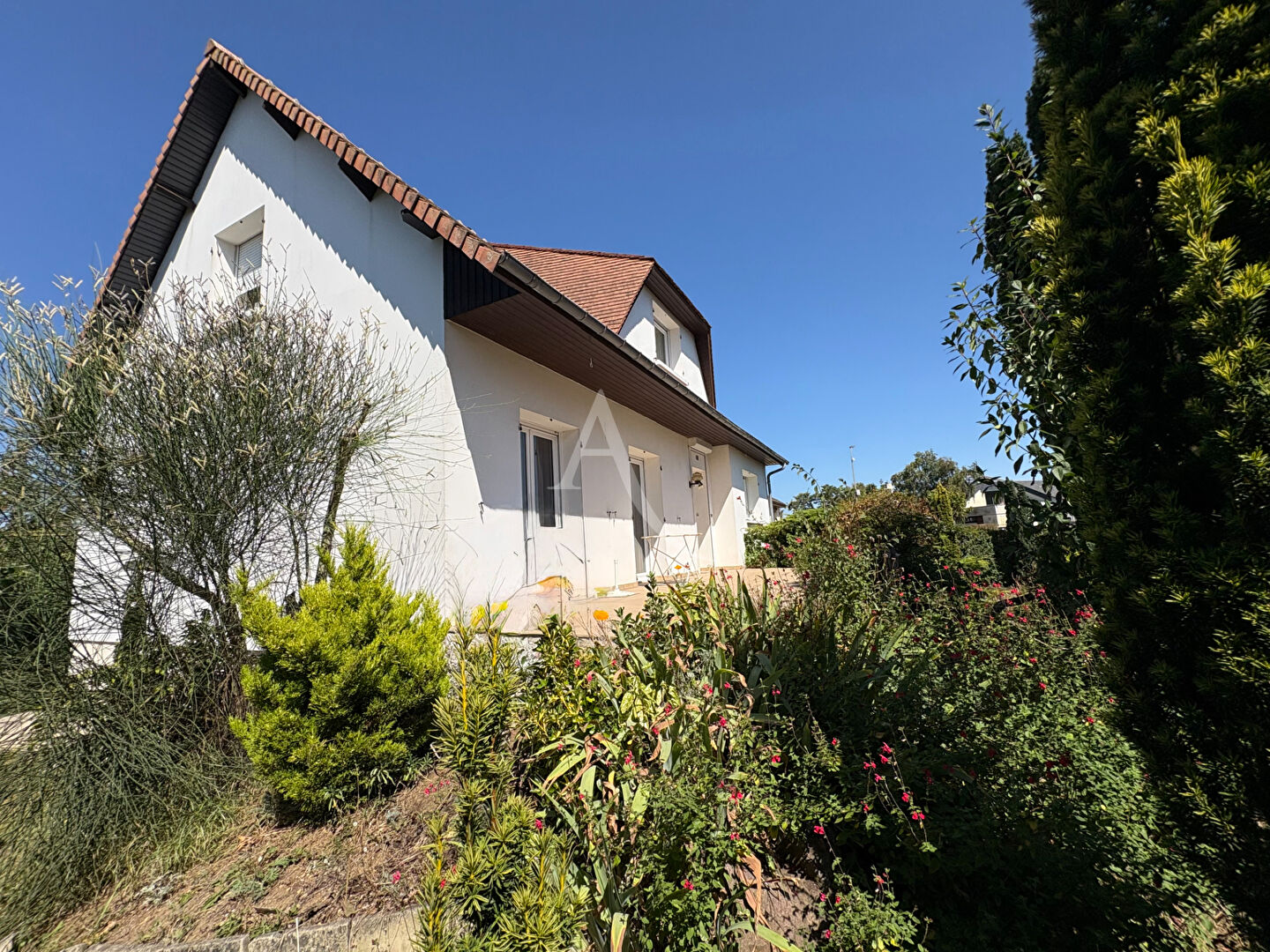 Agence immobilière de L'Adresse  AGENCE CAENNAISE - L'ADRESSE AGENCE CAENNAISE