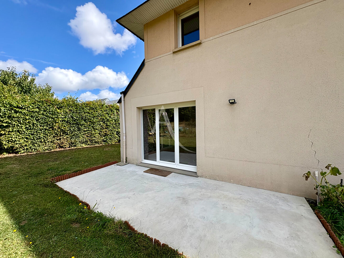 Agence immobilière de L'Adresse  AGENCE CAENNAISE - L'ADRESSE AGENCE CAENNAISE
