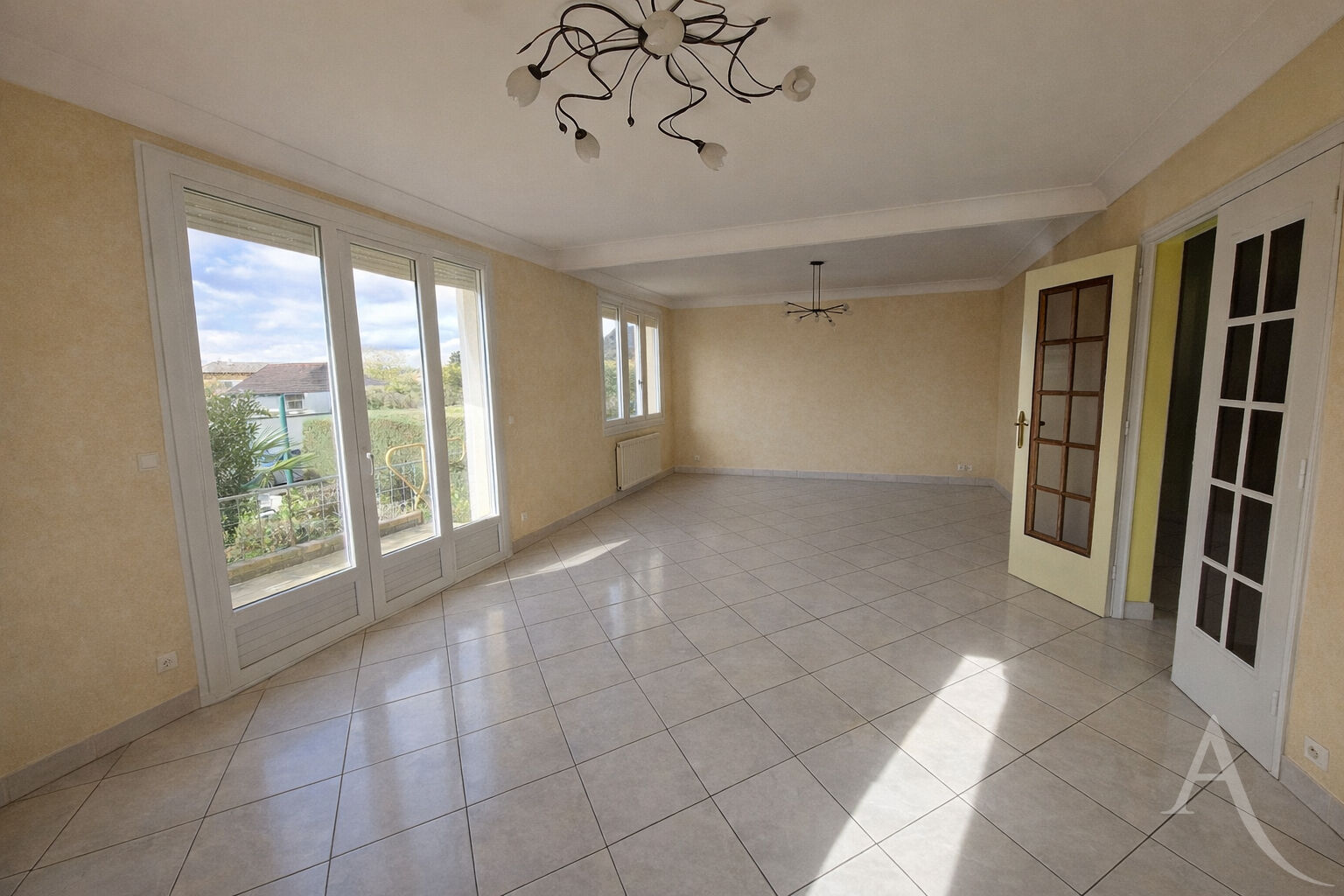 Agence immobilière de L'Adresse  AGENCE CAENNAISE - L'ADRESSE AGENCE CAENNAISE