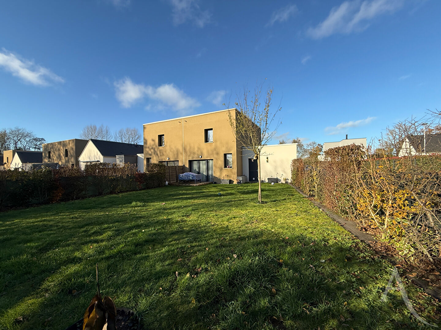 Agence immobilière de L'Adresse  AGENCE CAENNAISE - L'ADRESSE AGENCE CAENNAISE