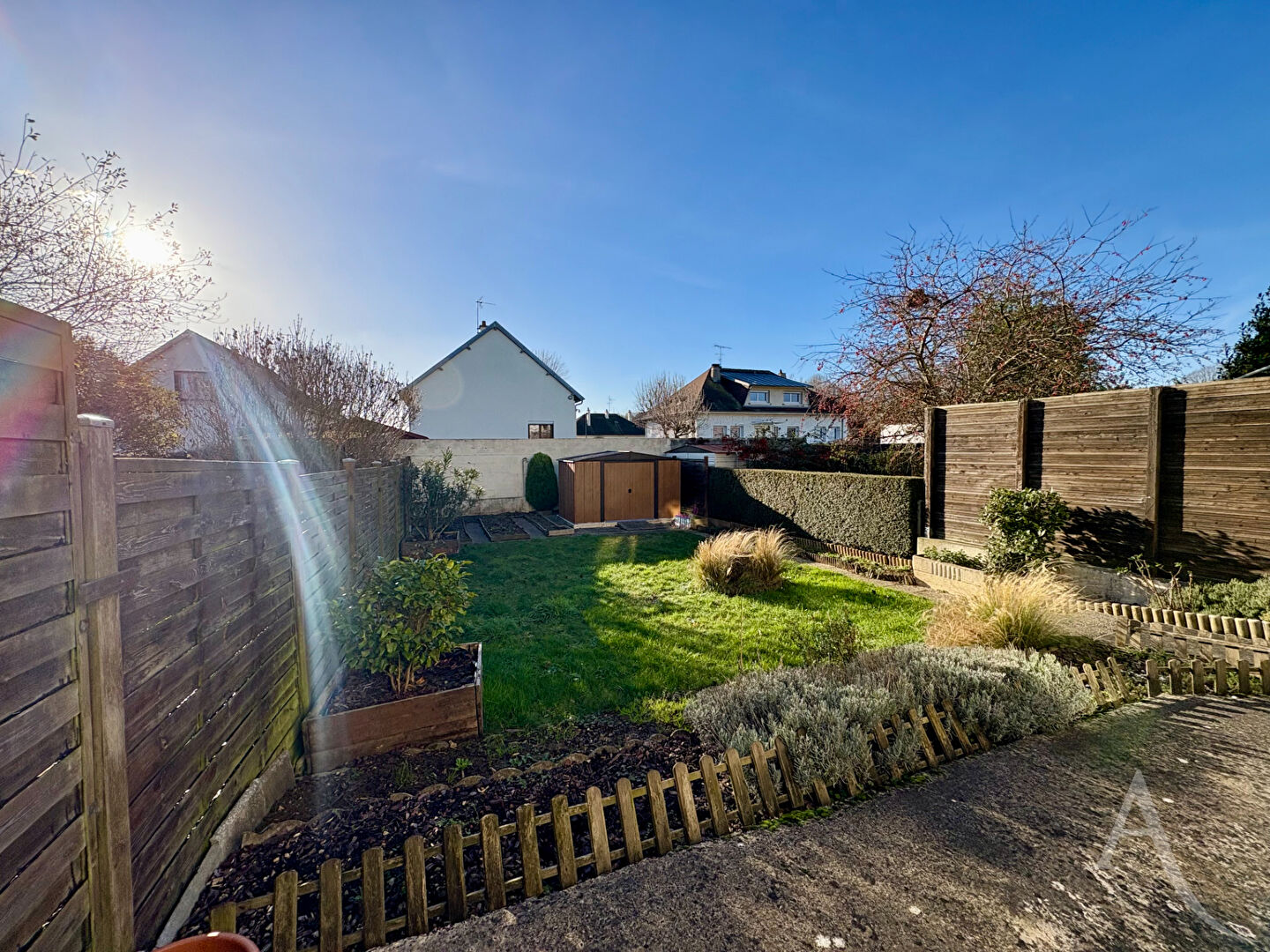 Agence immobilière de L'Adresse  AGENCE CAENNAISE - L'ADRESSE AGENCE CAENNAISE