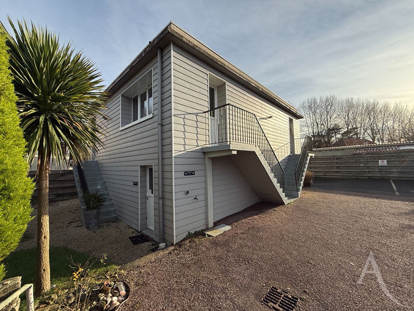 Agence immobilière de L'Adresse  AGENCE CAENNAISE - L'ADRESSE AGENCE CAENNAISE