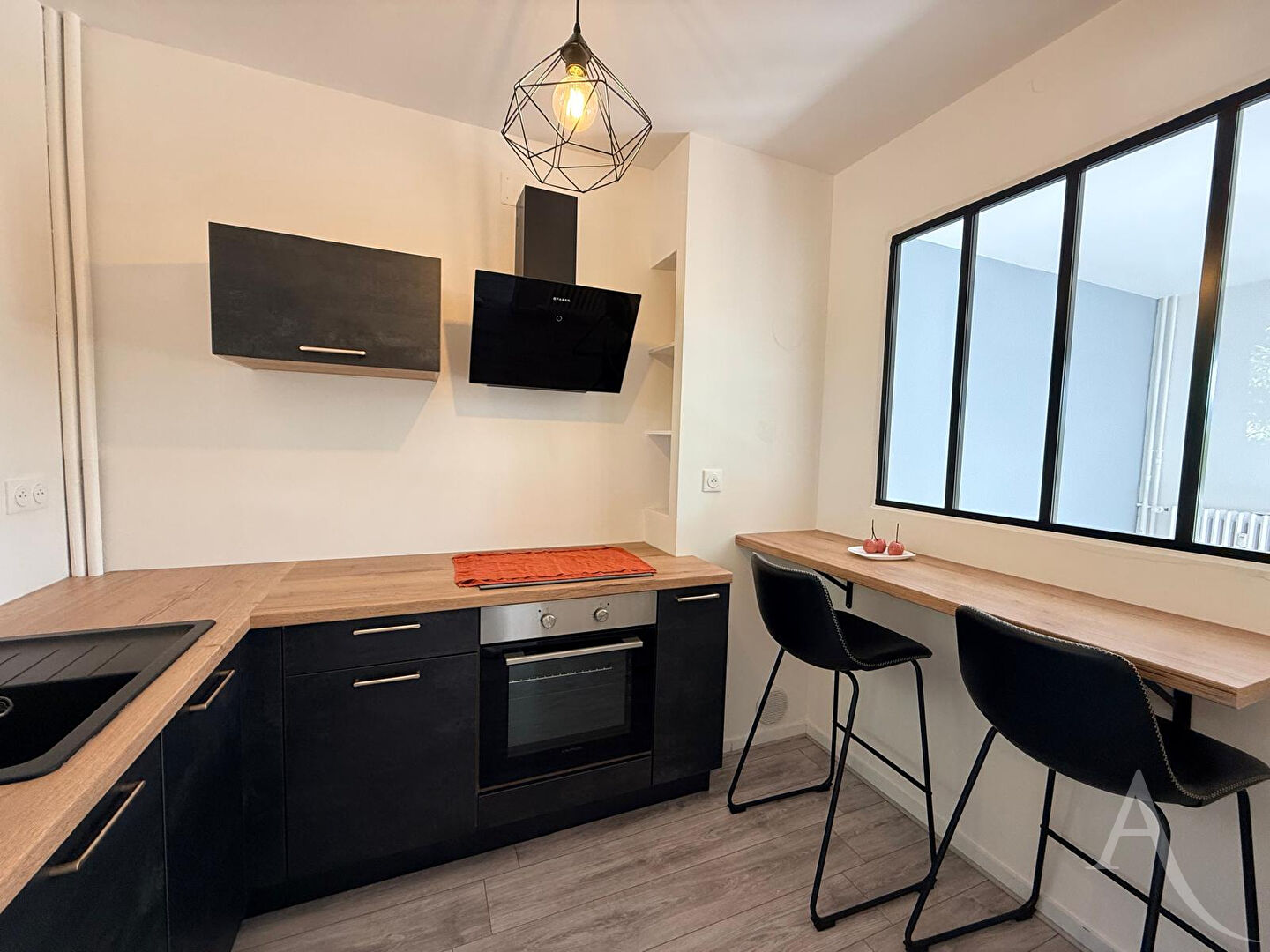 Agence immobilière de L'Adresse  AGENCE CAENNAISE - L'ADRESSE AGENCE CAENNAISE