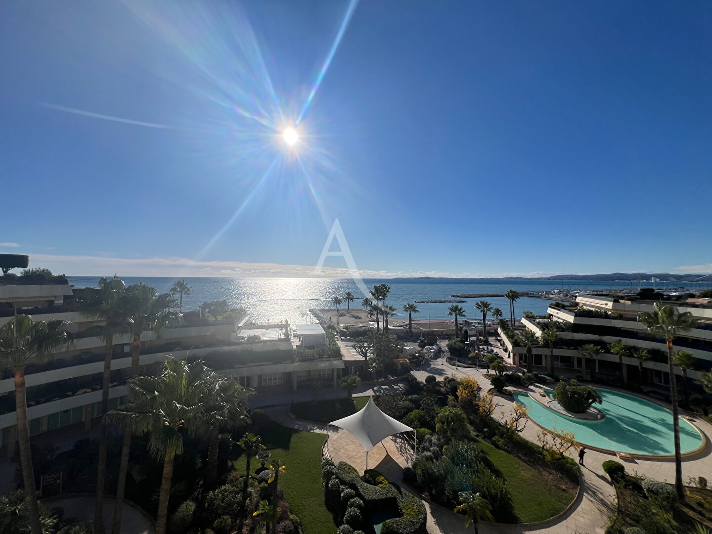 Agence immobilière de L'ADRESSE CABINET ROULLAND - L'Adresse Cagnes sur Mer