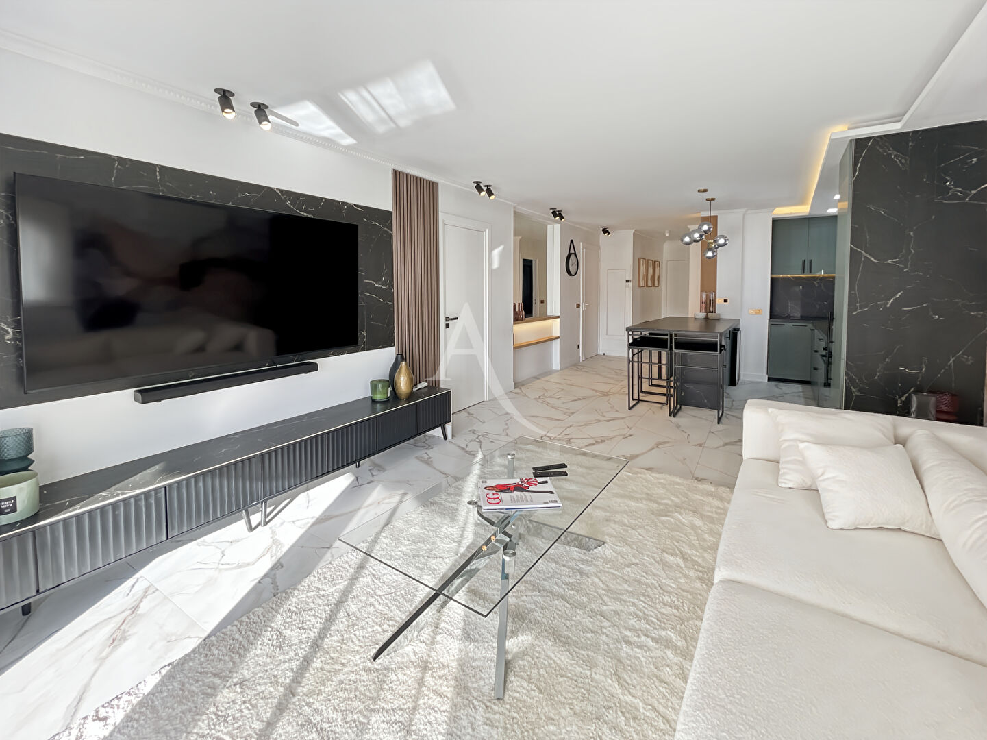 BAISSE DE  PRIX EXCLUSIVITE ! magnifique 3 pièces Basse Californie