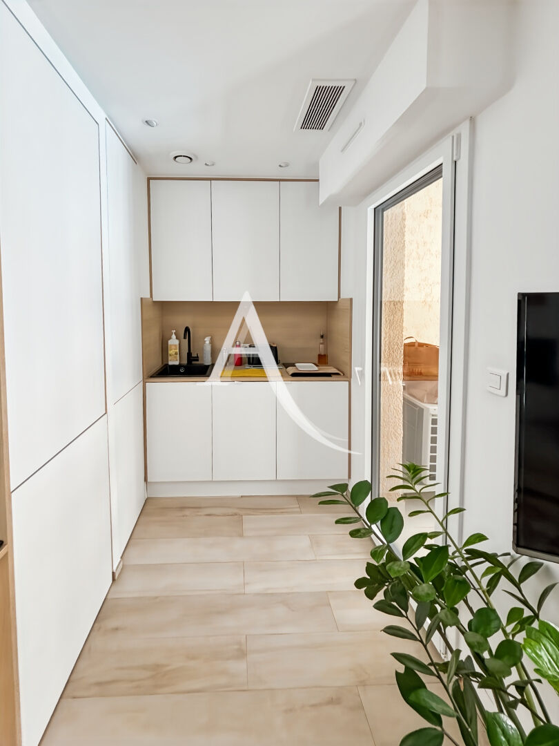 Photo Studio 30 m2 avec terrasse et accès piscine - Le Cannet image 5/6