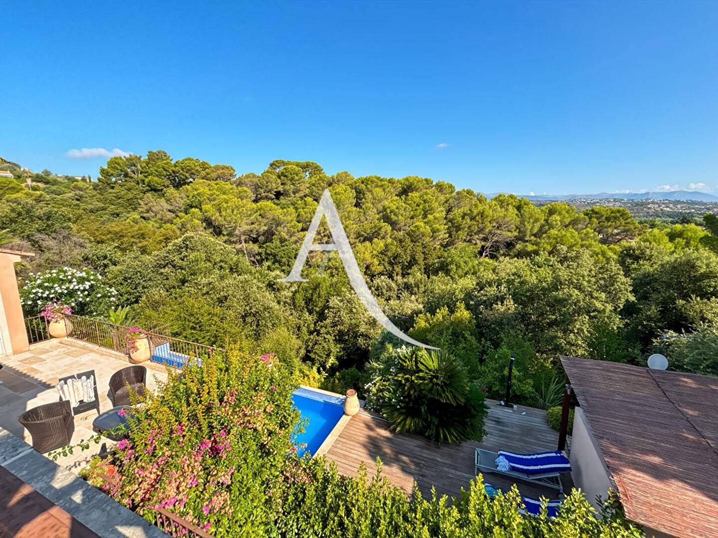 Photo Maison Antibes avec Piscine image 2/6